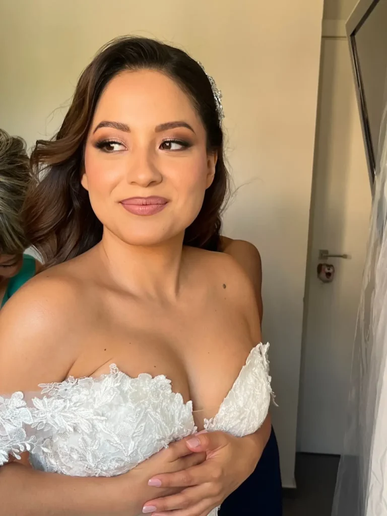 DA Beauty Boutique - Trucco e acconciatura per sposa